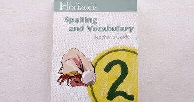 Alpha Omega Horizons Spelling and Vocabulary Teacher’s Guide